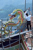 「剪黏」施作過程